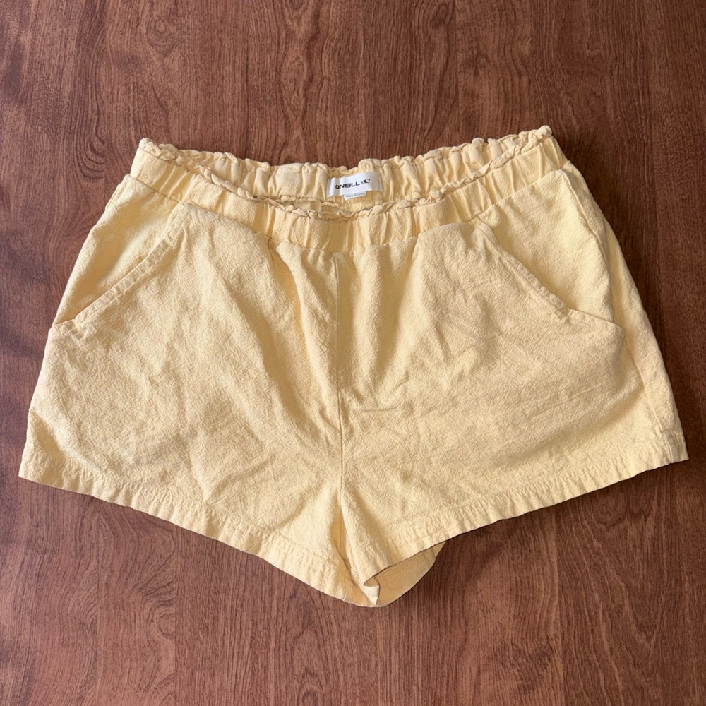 O'Neill Yellow Elastic-Waist Women’s Shorts